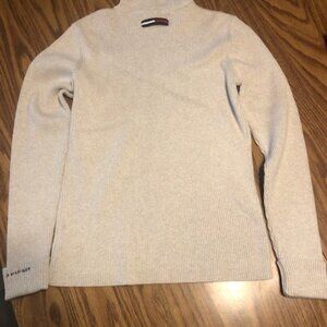 Tommy Hilfiger Cream/Tan Turtleneck